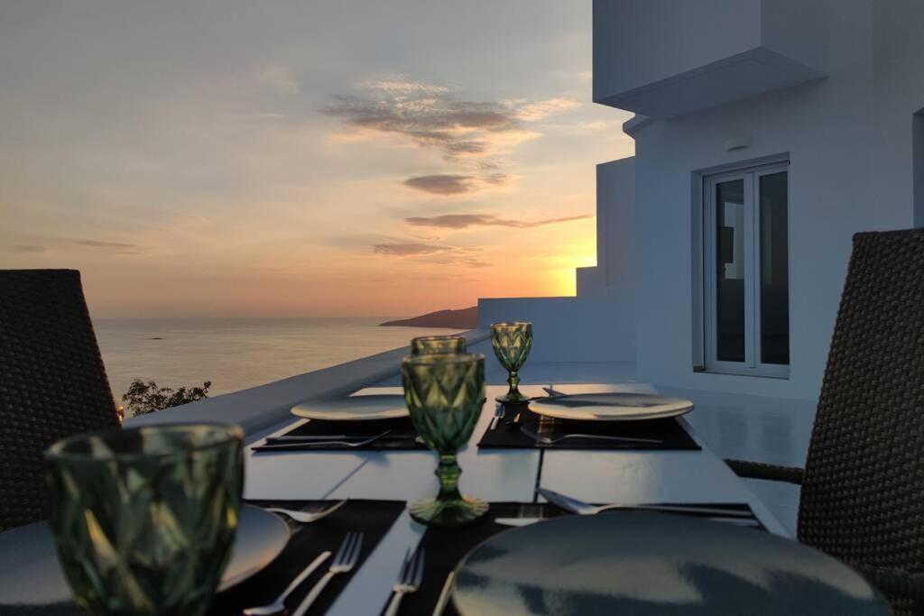 Eolia Luxury Suites Andros Баци Екстериор снимка
